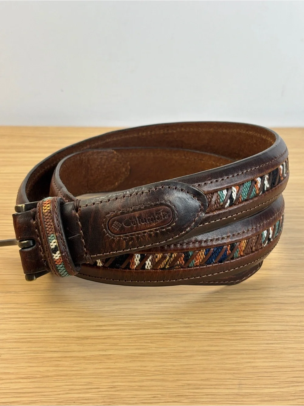 VTG Columbia Sportswear Colorful Southwestern/Aztec Woven Textile Inlay Belt